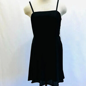 NWT Lily Rose Juniors Sleeveless Adjustable Strap Black Mini Dress Size Medium